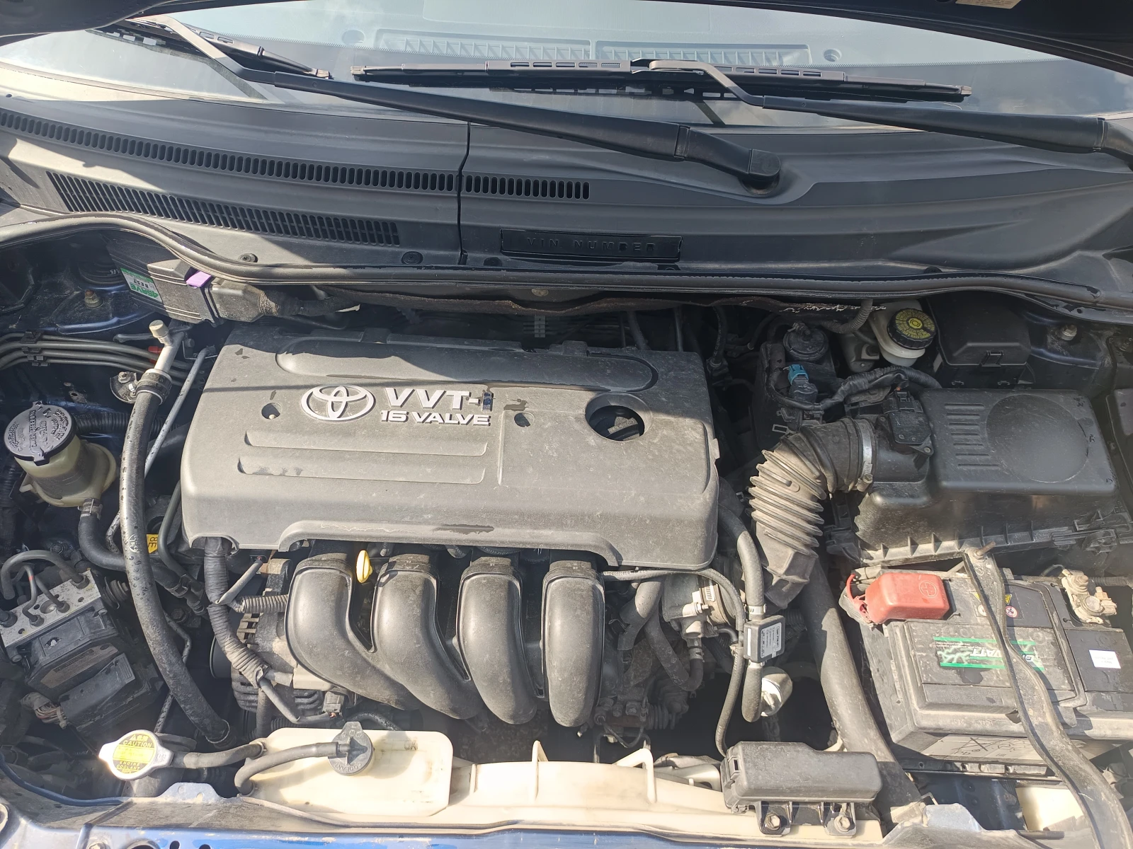 Toyota Corolla verso 1.8, снимка 3 - Автомобили и джипове - 53874866