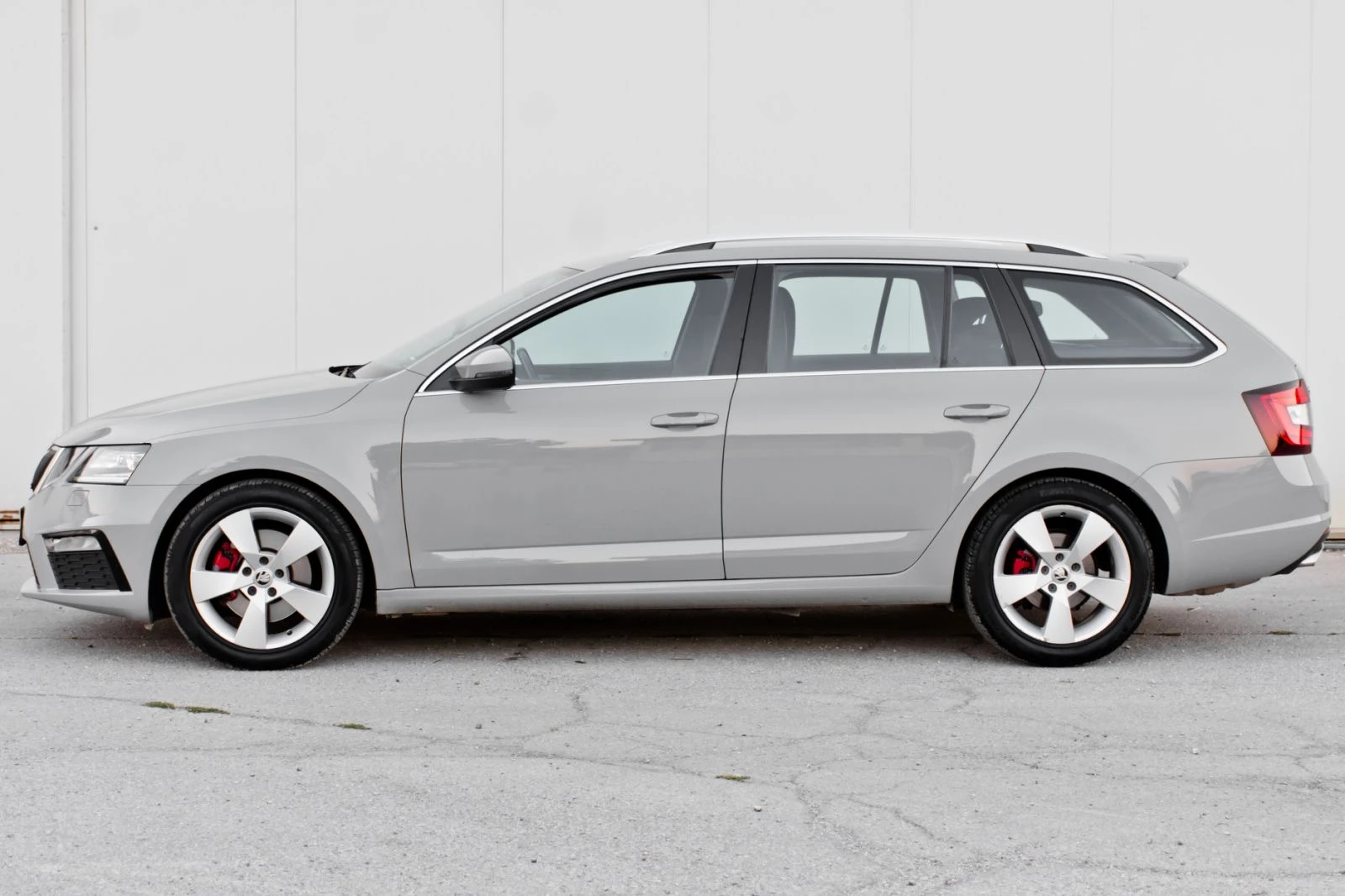 Skoda Octavia VRS/ Nardo Gray/ Distronic/ DSG/ 2.0 TDI, снимка 3 - Автомобили и джипове - 54006795