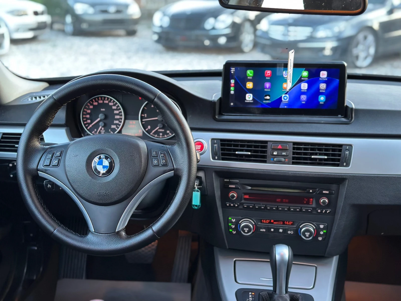 BMW 330 АВТОМАТ/НАВИГАЦИЯ/231коня, снимка 8 - Автомобили и джипове - 54100881