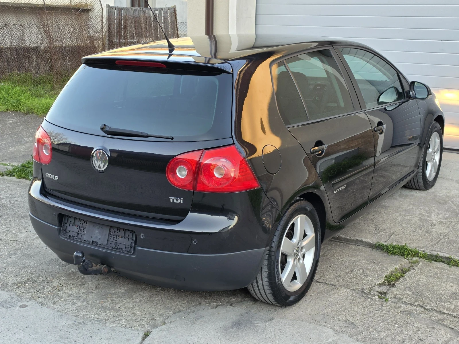 VW Golf United 1.9 TDI, снимка 6 - Автомобили и джипове - 54157570