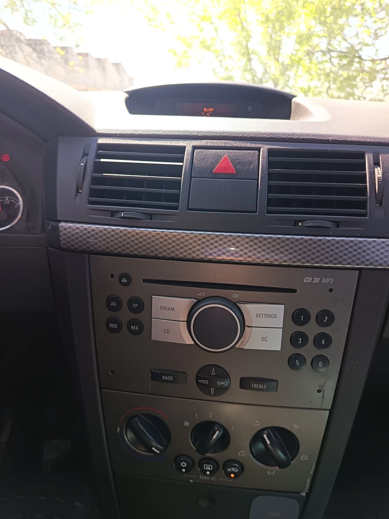 Opel Meriva, снимка 9 - Автомобили и джипове - 54313469