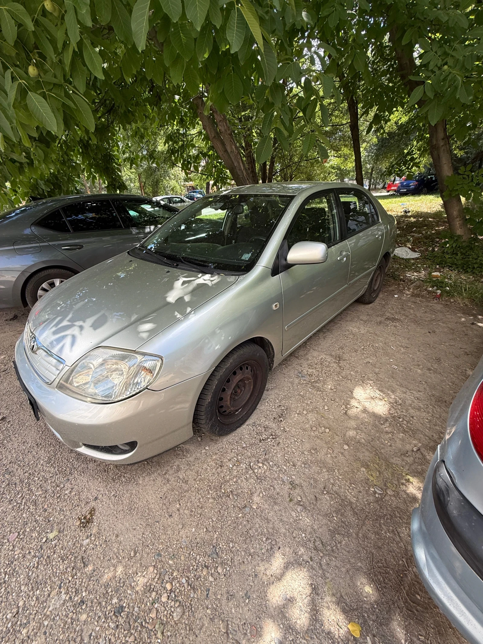 Toyota Corolla 1, 6i, снимка 3 - Автомобили и джипове - 55160864