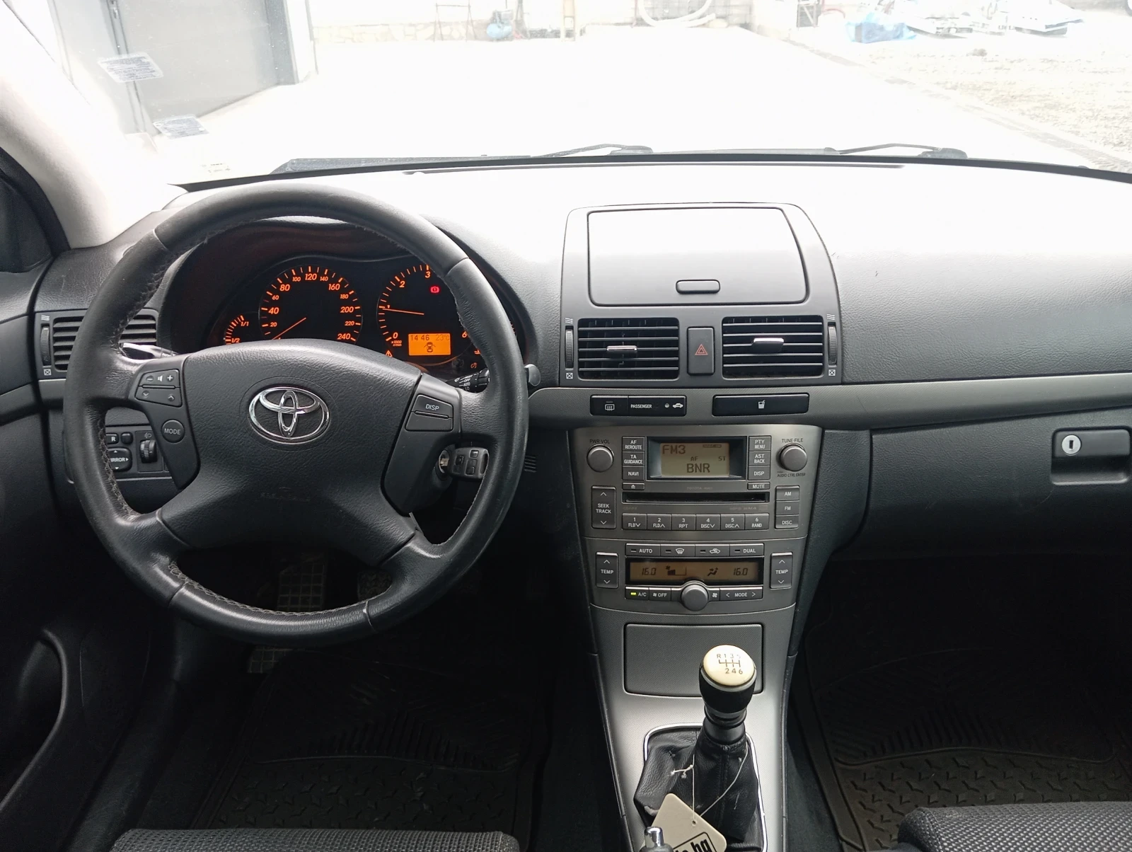 Toyota Avensis Лизинг , снимка 11 - Автомобили и джипове - 55332973