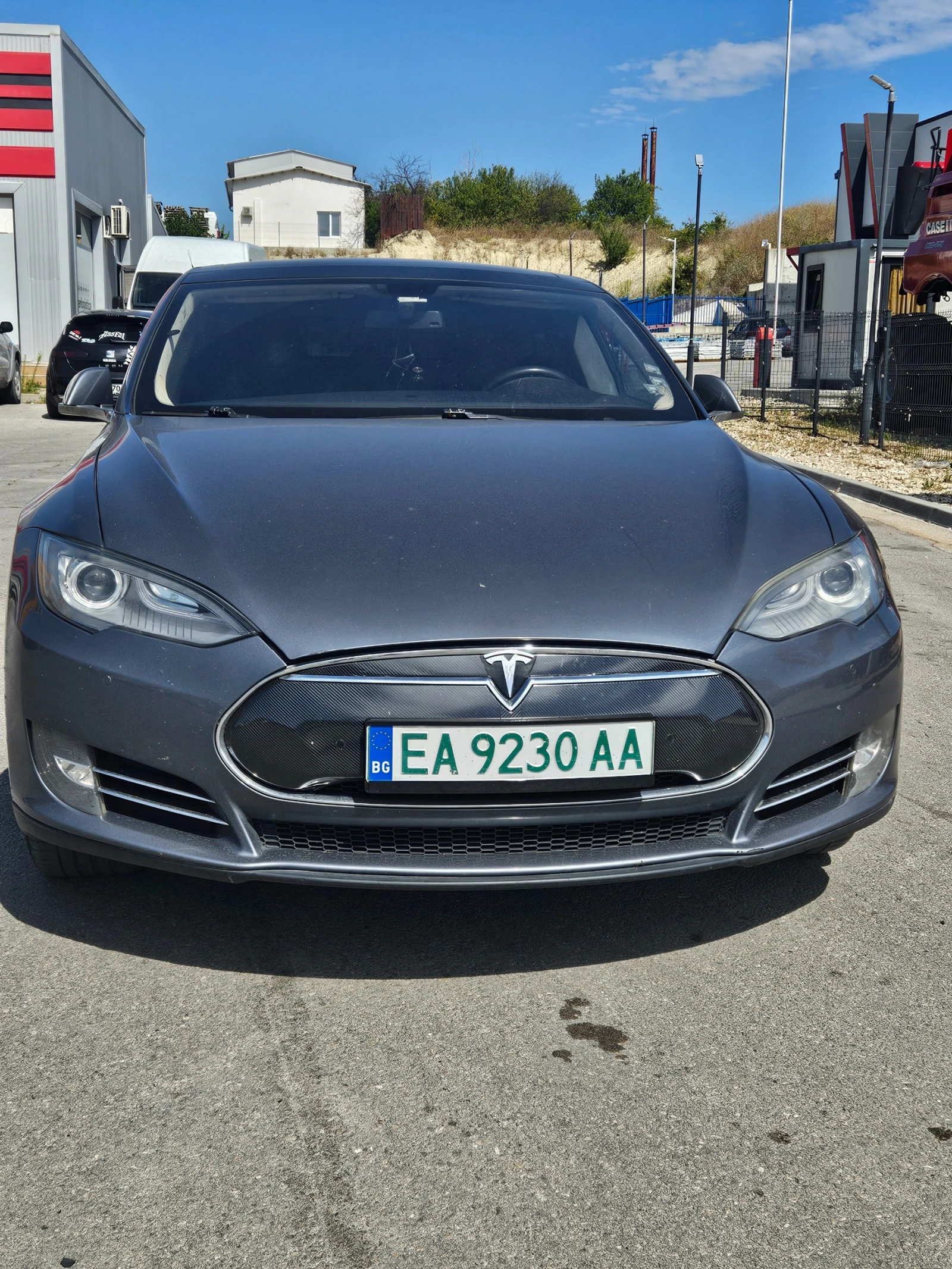 Tesla Model S P 85+ 