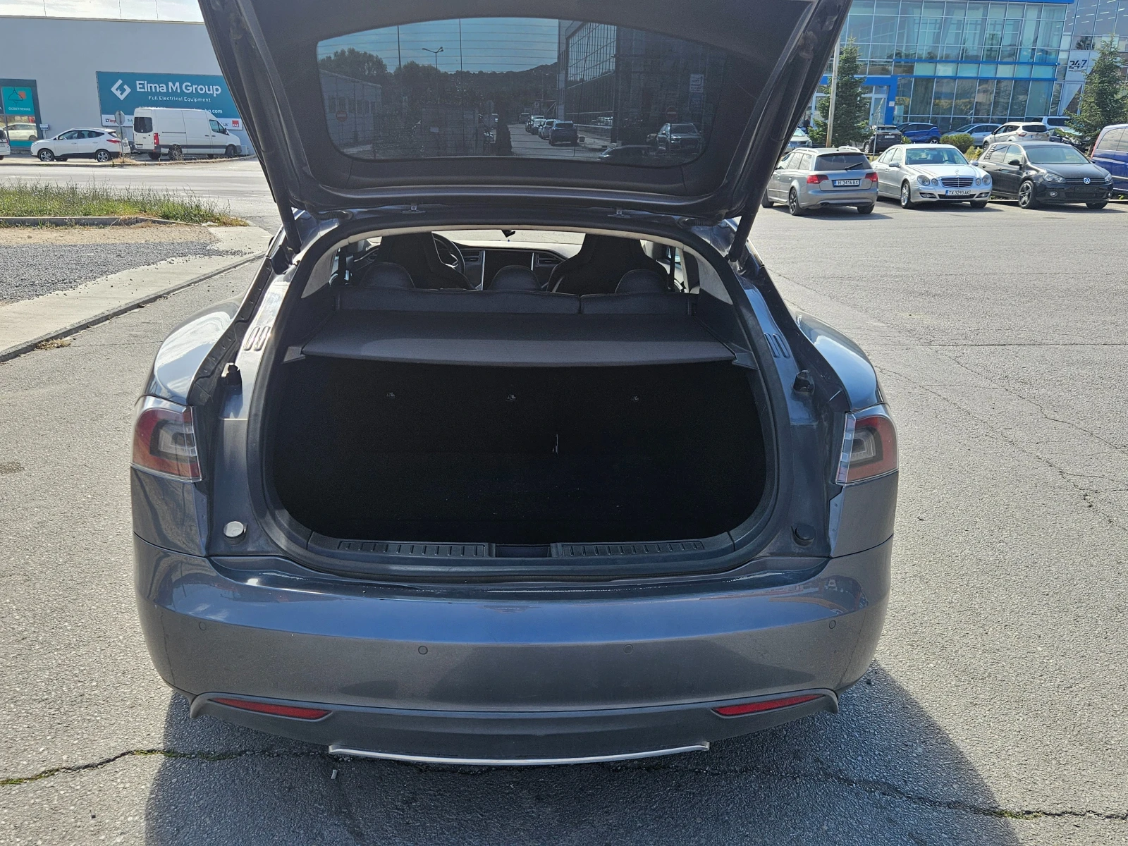 Tesla Model S P 85+ , снимка 11 - Автомобили и джипове - 55920718