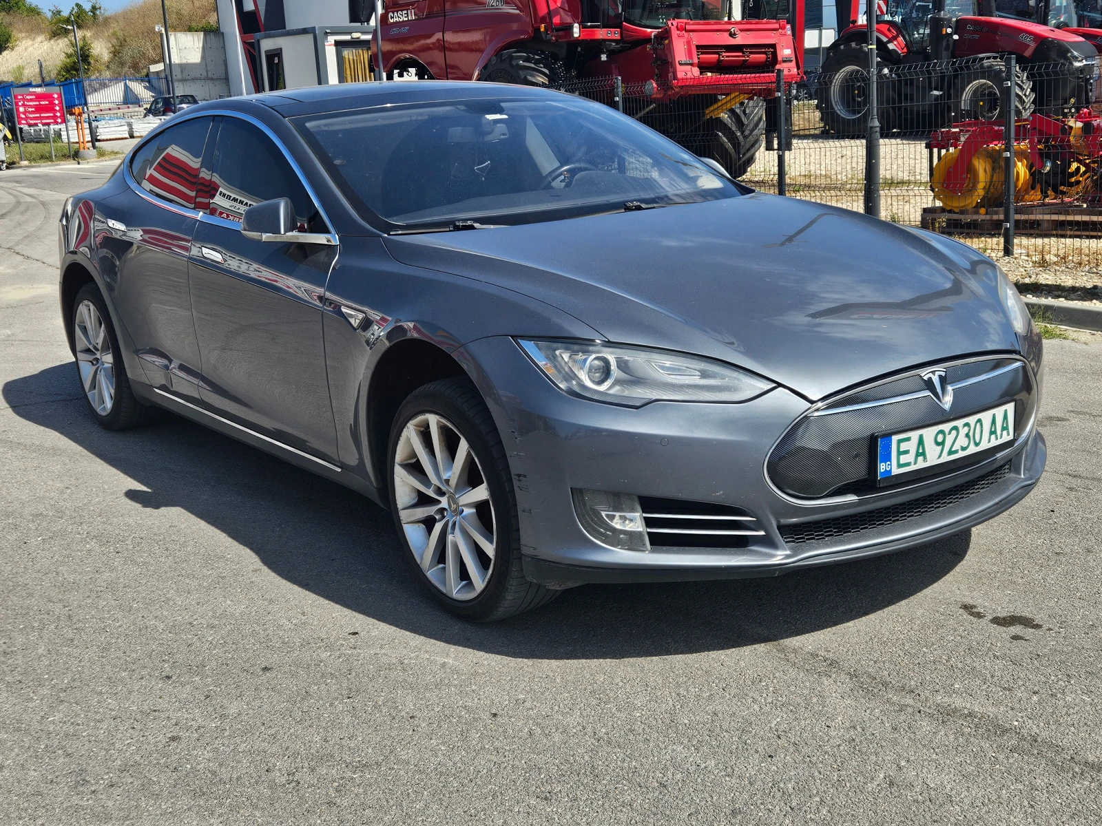 Tesla Model S P 85+ , снимка 2 - Автомобили и джипове - 55920718