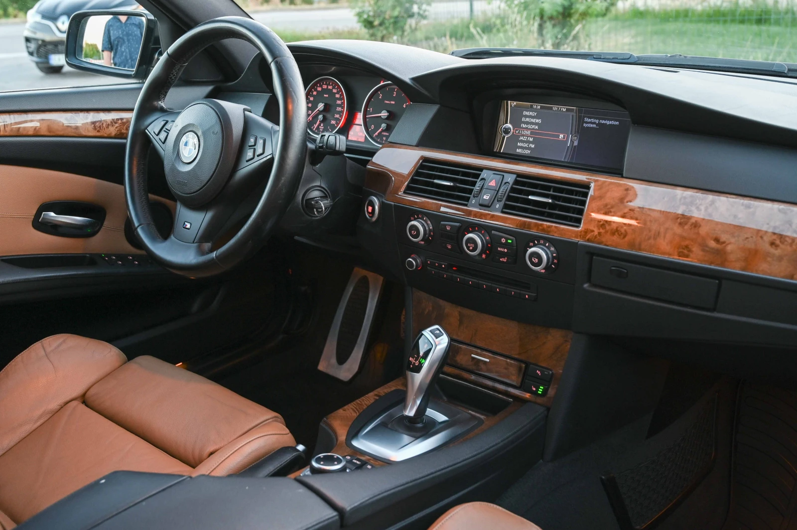 BMW 530 d* M-pak* Edition* Sport* Germany, снимка 13 - Автомобили и джипове - 56004995