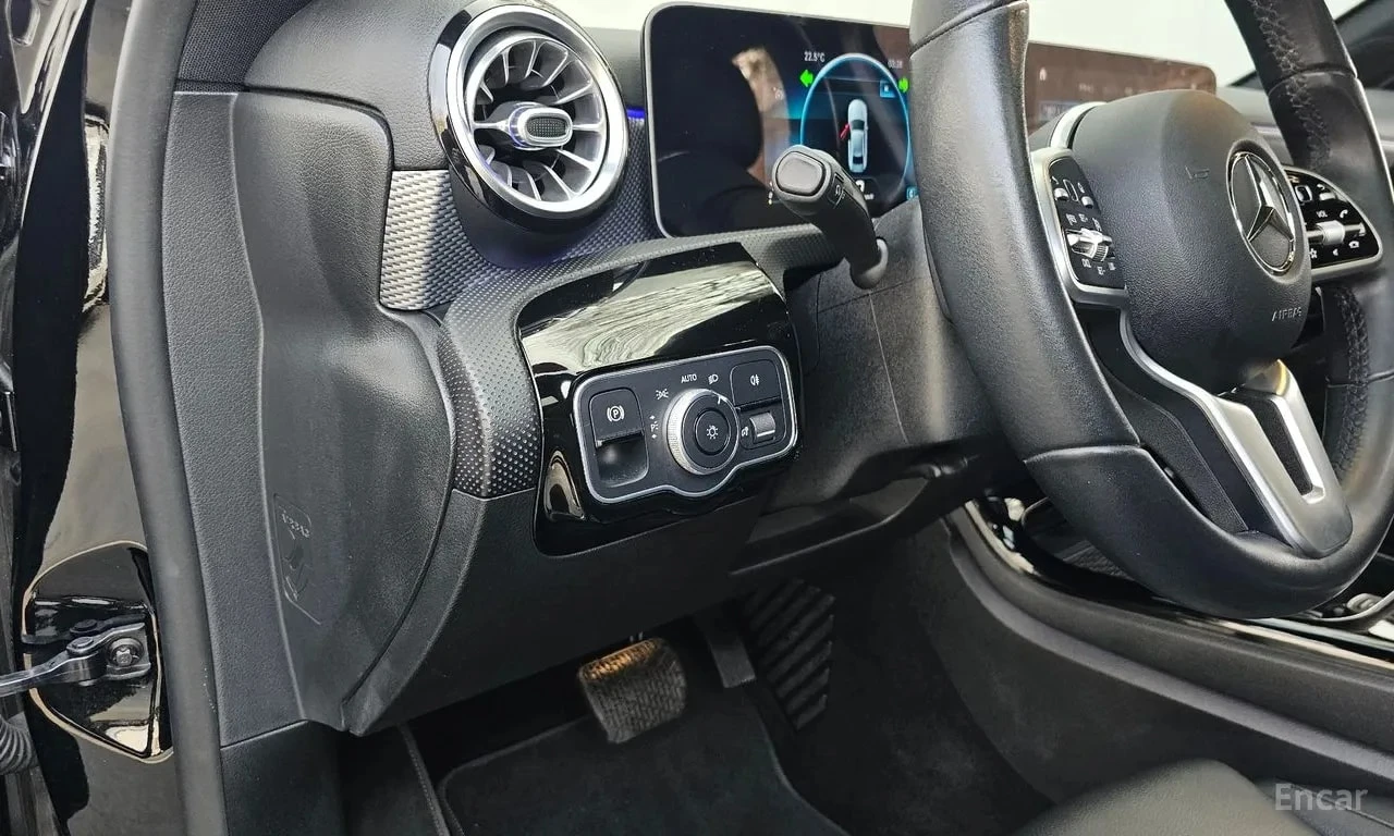 Mercedes-Benz A 250 4MATIC Sedan/�������/�����/�������/ | Mobile.bg � ����������� 14