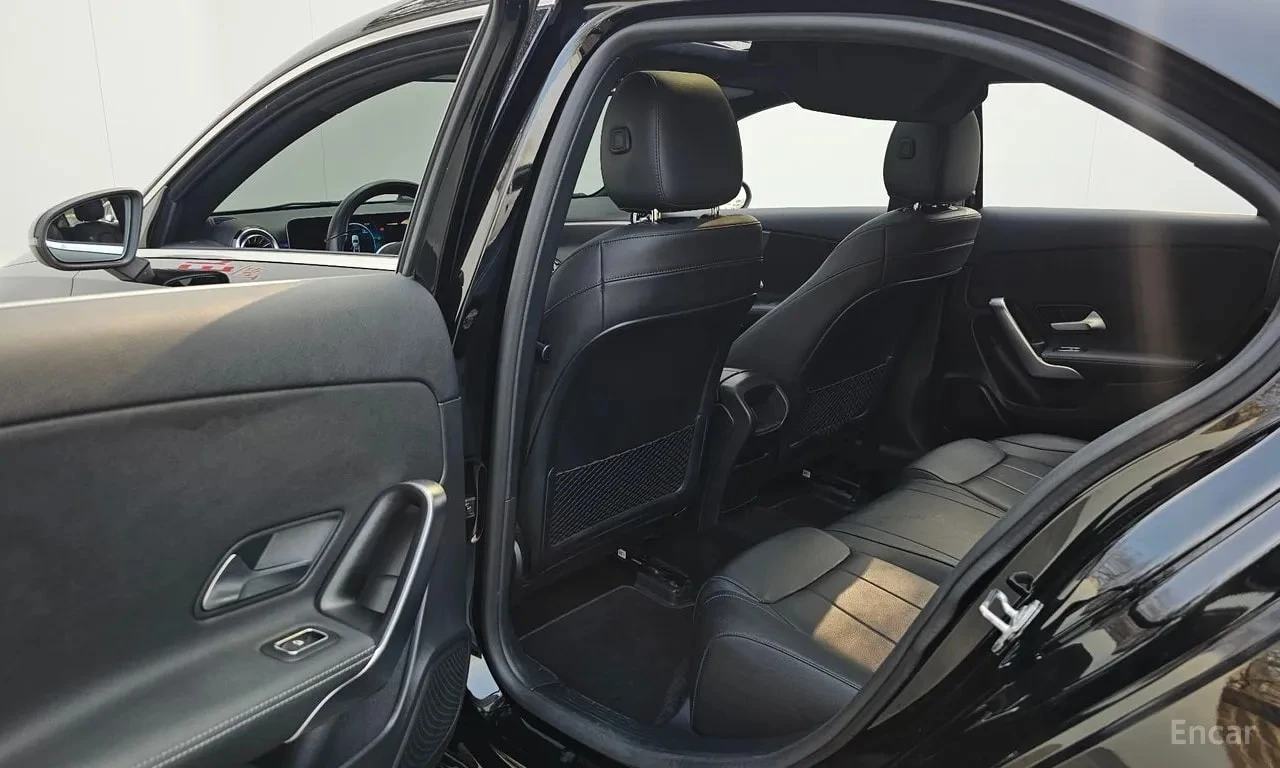 Mercedes-Benz A 250 4MATIC Sedan/�������/�����/�������/ | Mobile.bg � ����������� 11