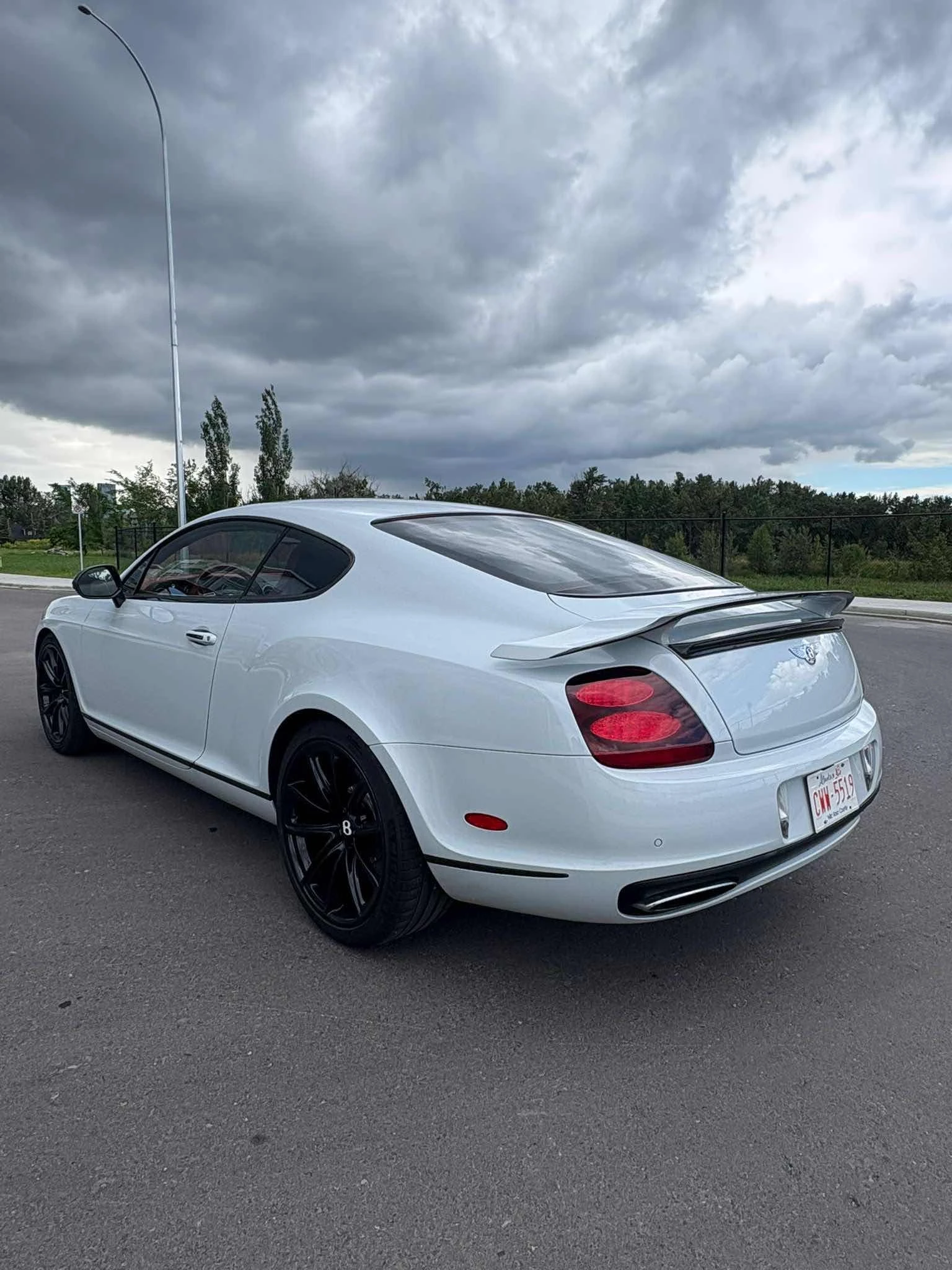 Bentley Continental * Supersports * АВТОКРЕДИТ БЕЗ ПЪРВОНАЧАЛНА ВНОСКА, снимка 3 - Автомобили и джипове - 56128285