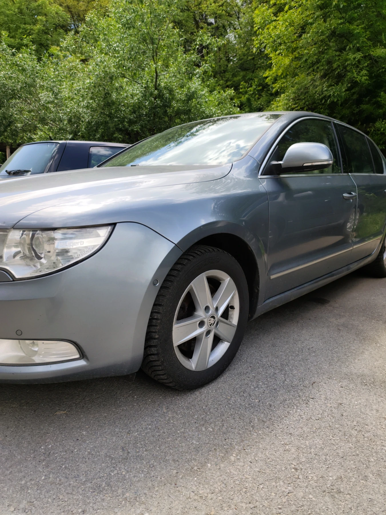 Skoda Superb Седан, снимка 2 - Автомобили и джипове - 56233748