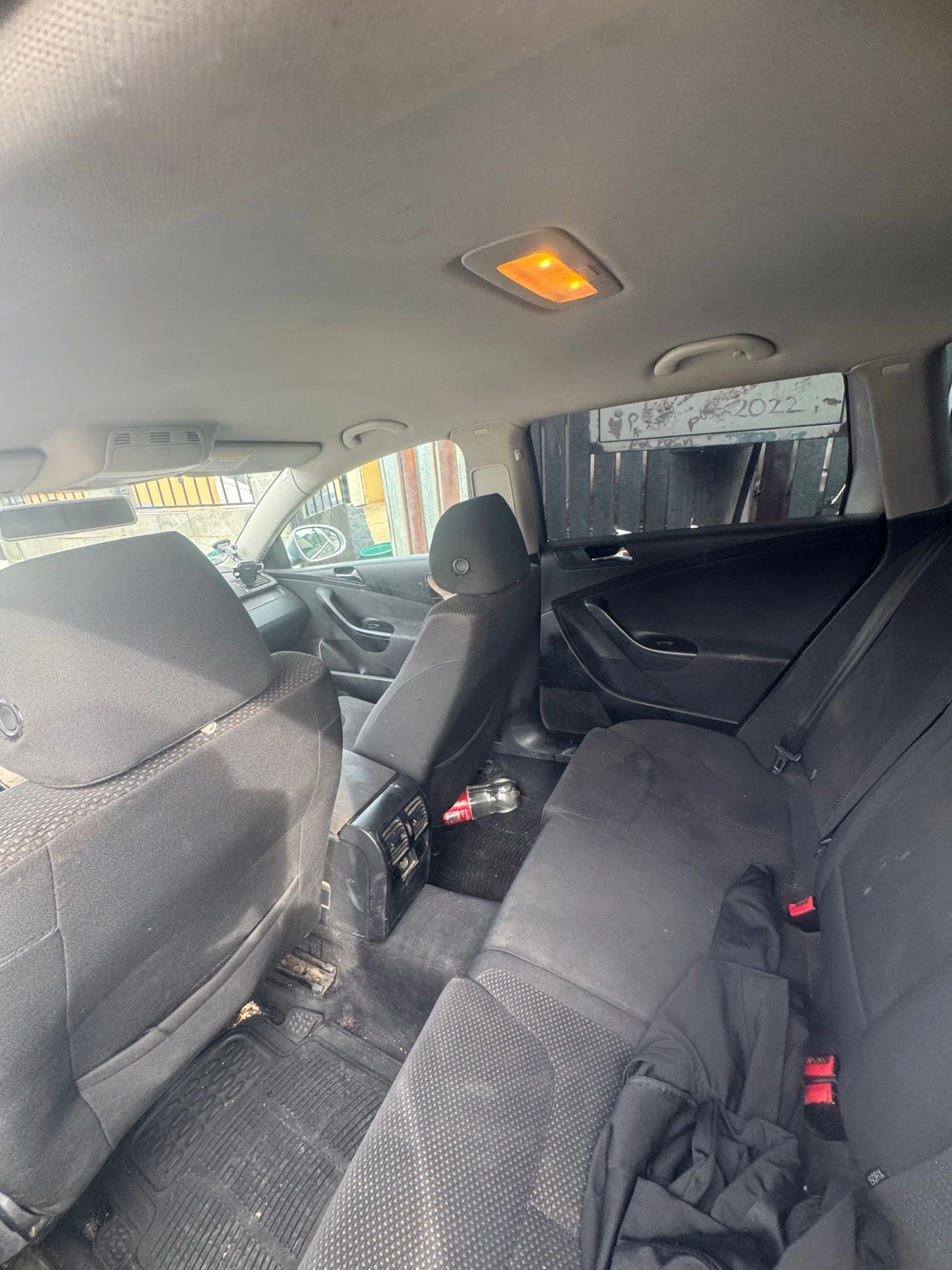 VW Passat, снимка 8 - Автомобили и джипове - 56593637