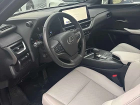 Lexus UX 300h  CARFAX, снимка 5