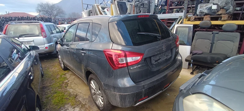 Suzuki SX4 S-Cross, снимка 4 - Автомобили и джипове - 44949848