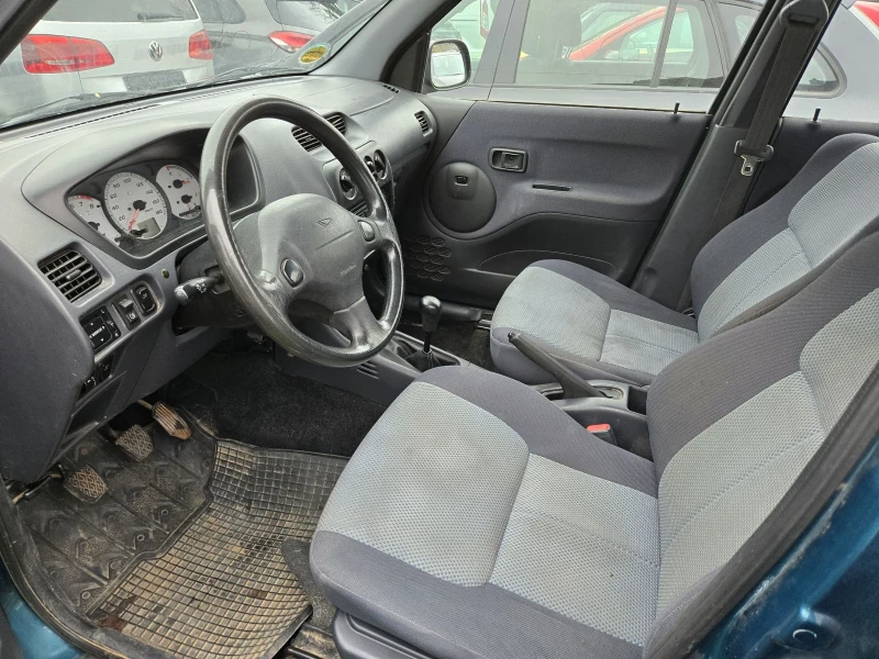 Daihatsu Terios, снимка 5 - Автомобили и джипове - 48357665