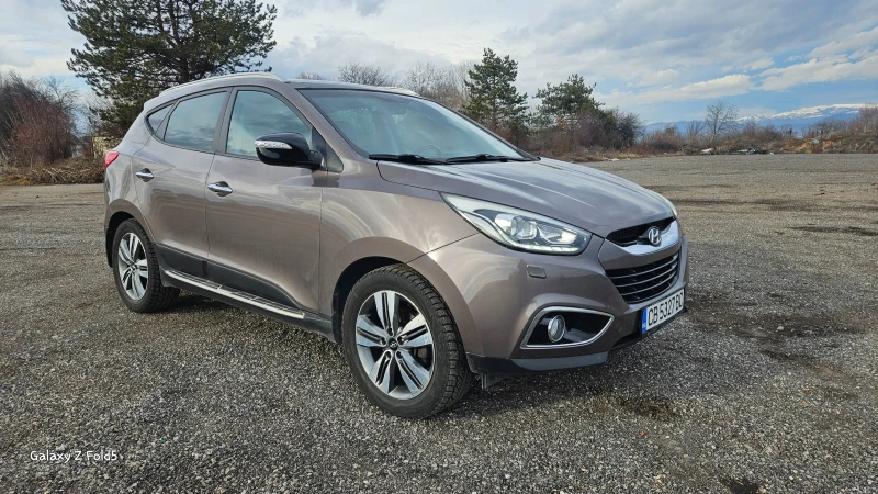 Hyundai IX35 five stars edition, снимка 4 - Автомобили и джипове - 48668687