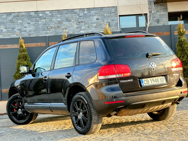 VW Touareg 3.0D/224HP* НАВИГАЦИЯ* ПОДГРЕВ* КОЖА* СМЕНЕНИ ВЕРИ, снимка 3 - Автомобили и джипове - 49074228