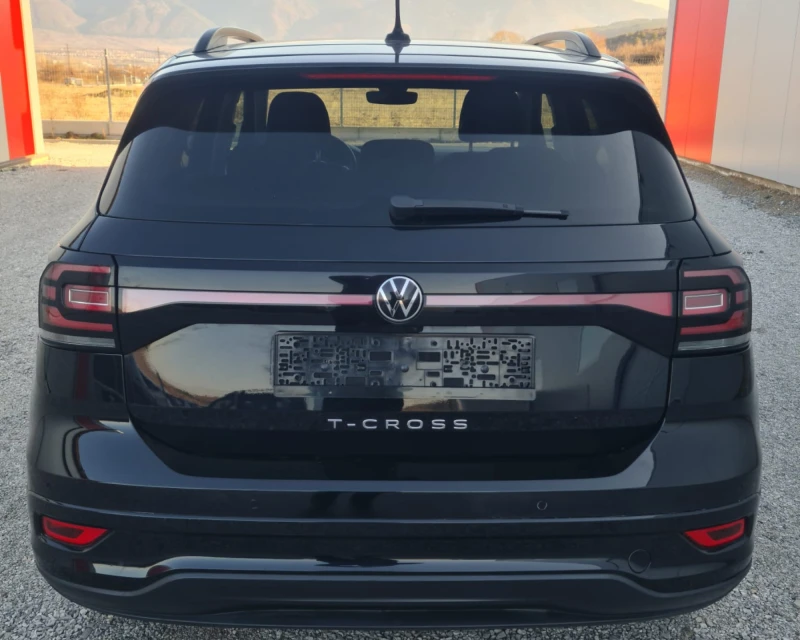 VW T-Cross 1.0.110 KS. R-LINE , DSG , DIGITAL , , снимка 10 - Автомобили и джипове - 49105796