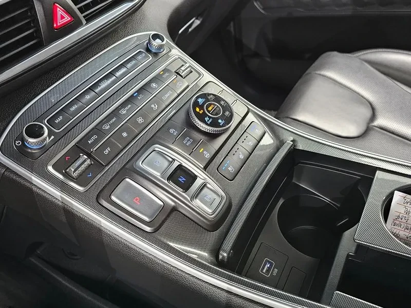 Hyundai Santa fe Diesel 2.2 4Wd Premium, снимка 9 - Автомобили и джипове - 55703889