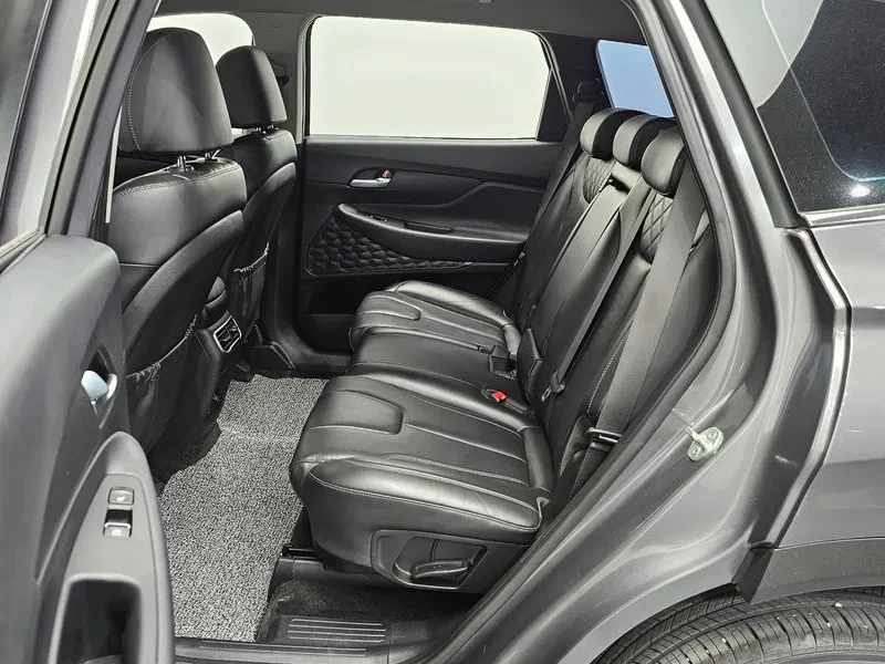 Hyundai Santa fe Diesel 2.2 4Wd Premium, снимка 11 - Автомобили и джипове - 55703889