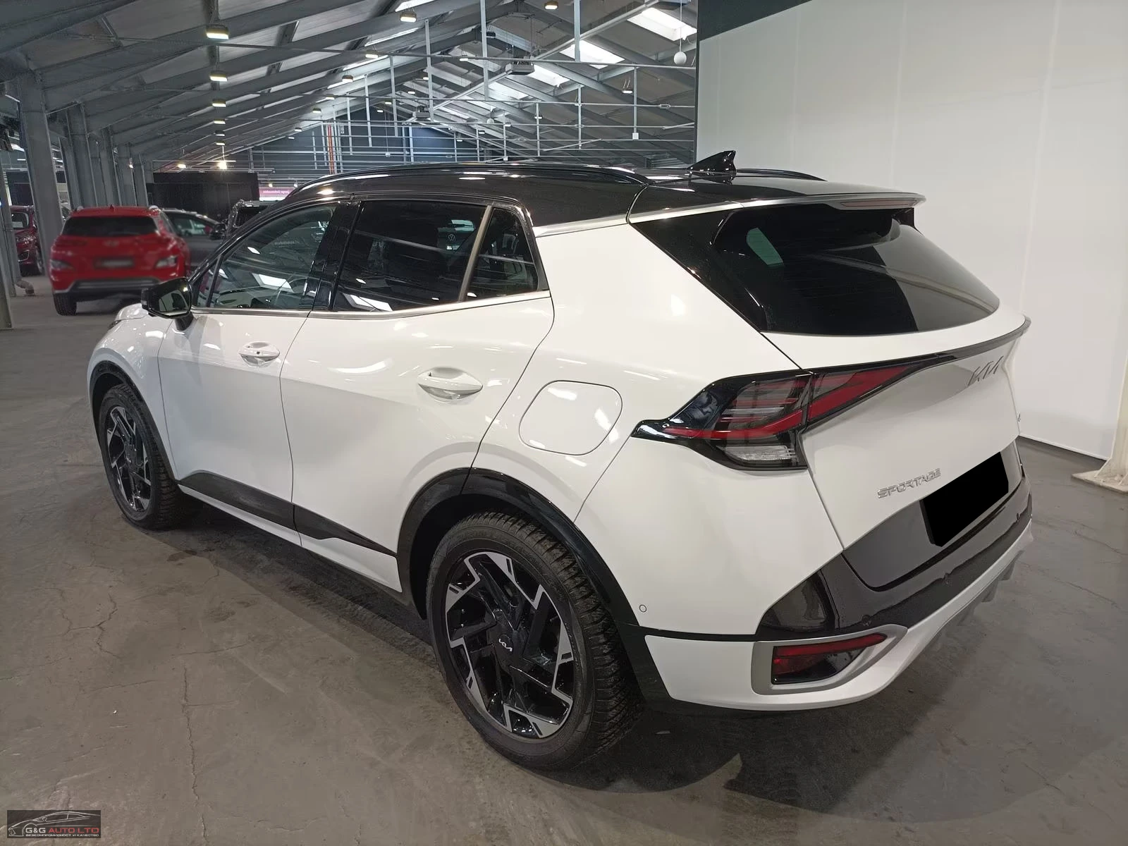 Kia Sportage 1.6PHEV/GT-LINE/265HP/H&K/PANO/CARPLAY/AMBI/487f - изображение 3