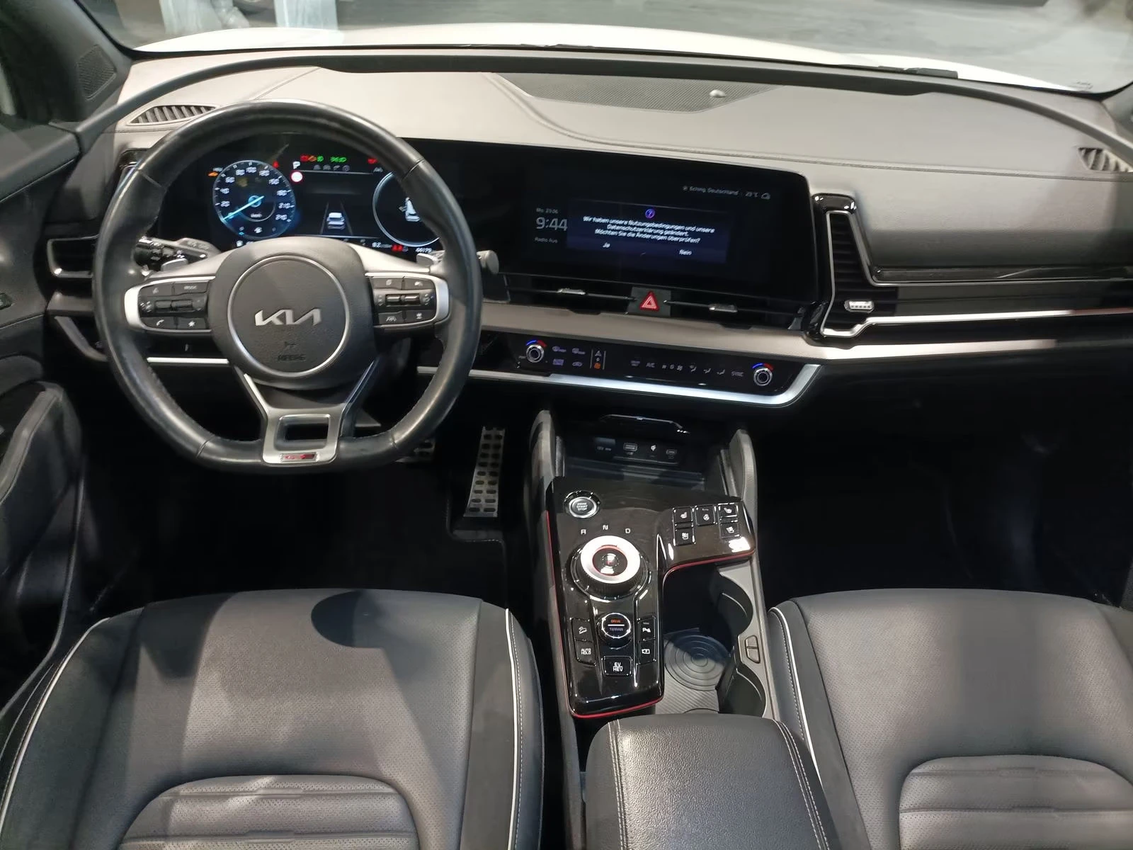Kia Sportage 1.6PHEV/GT-LINE/265HP/H&K/PANO/CARPLAY/AMBI/487f - изображение 7