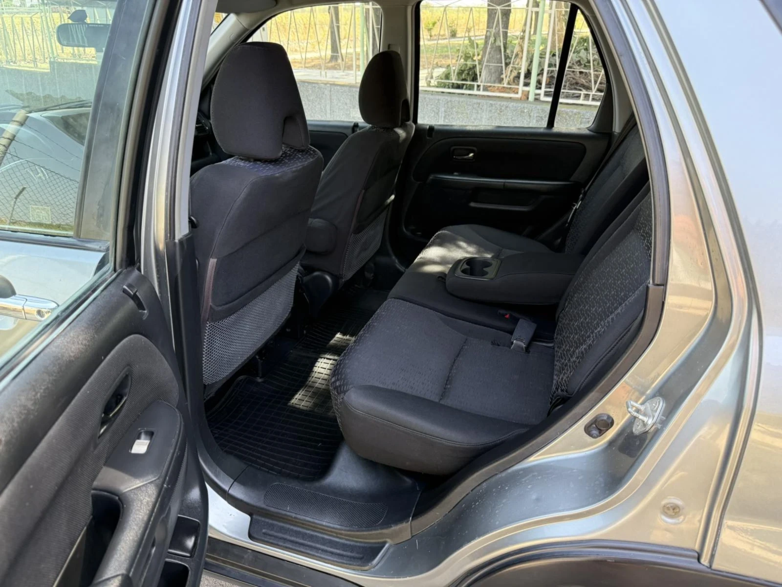 Honda Cr-v 2.0I - изображение 10