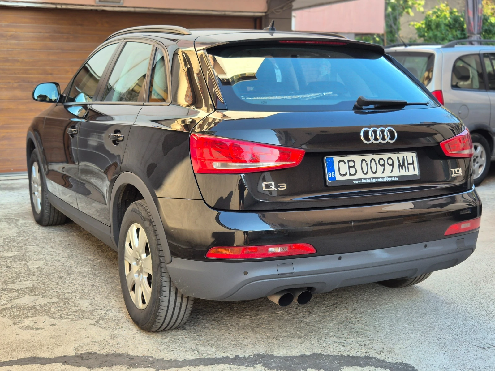 Audi Q3 2.0 TDI 140HP S-Tronic - изображение 3