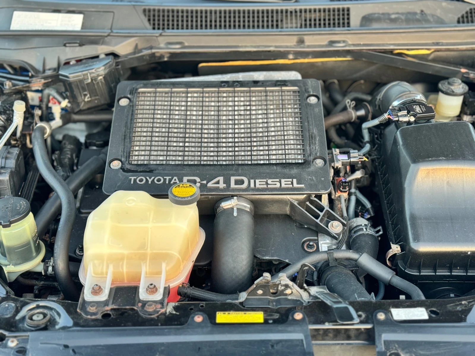 Toyota Rav4 2.0D4D 4х4 Кожа Шибедах ИТАЛИЯ, снимка 14 - Автомобили и джипове - 53841472