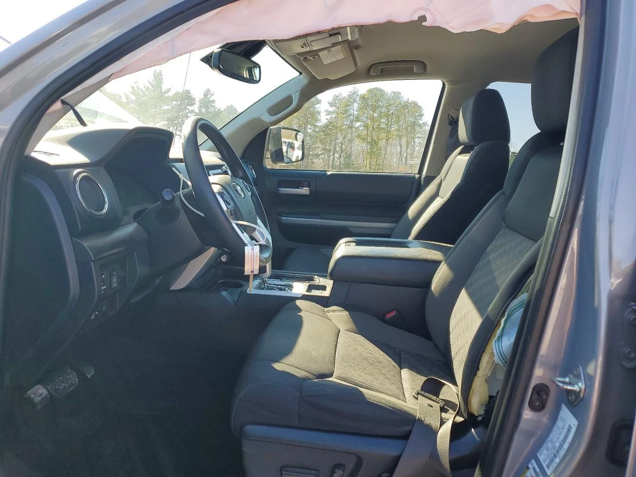 Toyota Tundra 4.6l Sr5, снимка 7 - Автомобили и джипове - 54072568