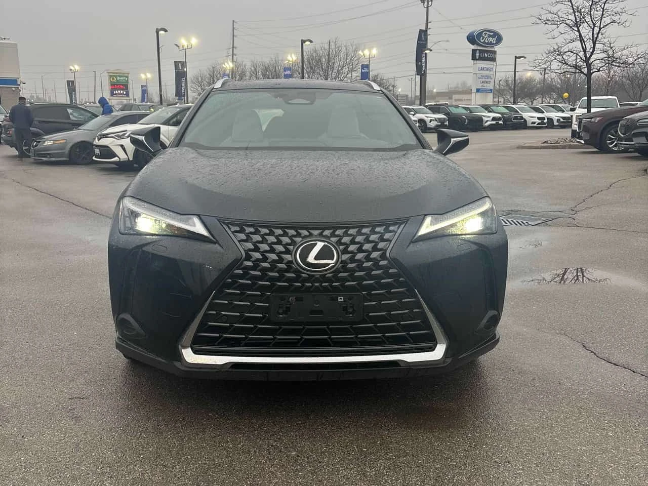 Lexus UX 300h  CARFAX, снимка 6 - Автомобили и джипове - 54172249