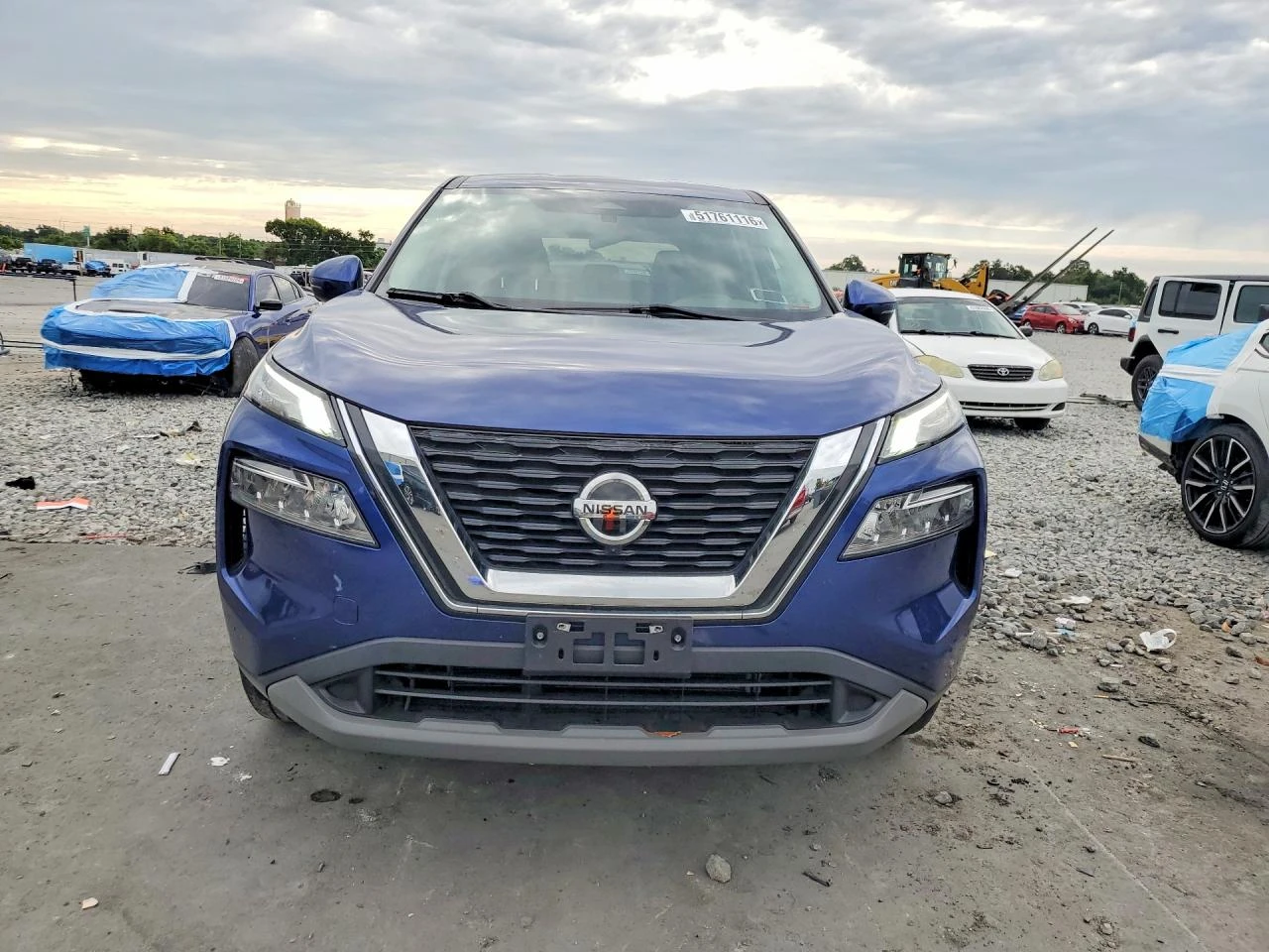 Nissan Rogue Sv, снимка 5 - Автомобили и джипове - 54601569