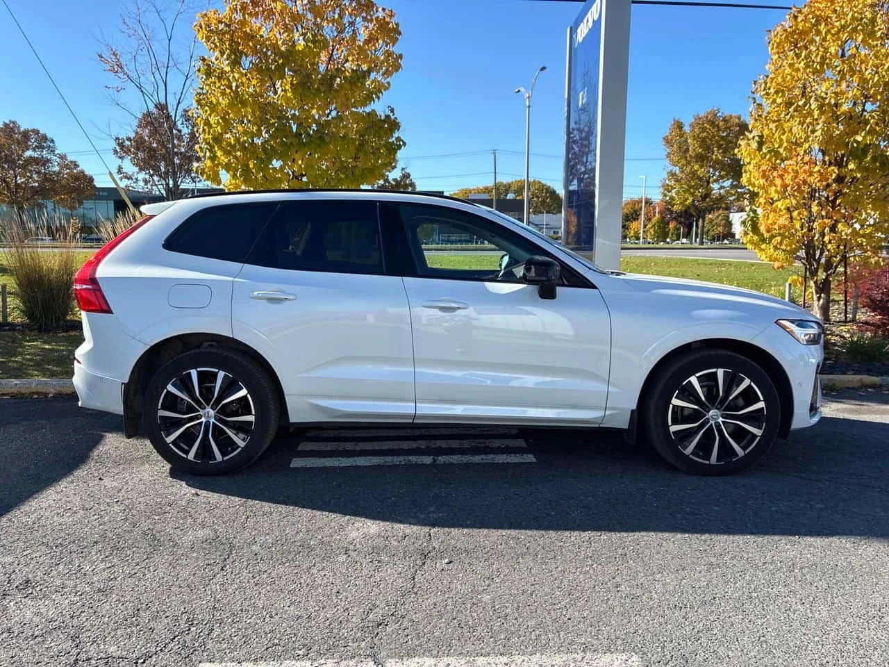 Volvo XC60 * Plus Dark Theme * CARFAX * ��� ������������ ���� | Mobile.bg � ����������� 3