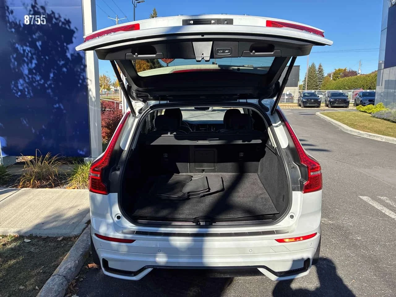 Volvo XC60 * Plus Dark Theme * CARFAX * ��� ������������ ���� | Mobile.bg � ����������� 14