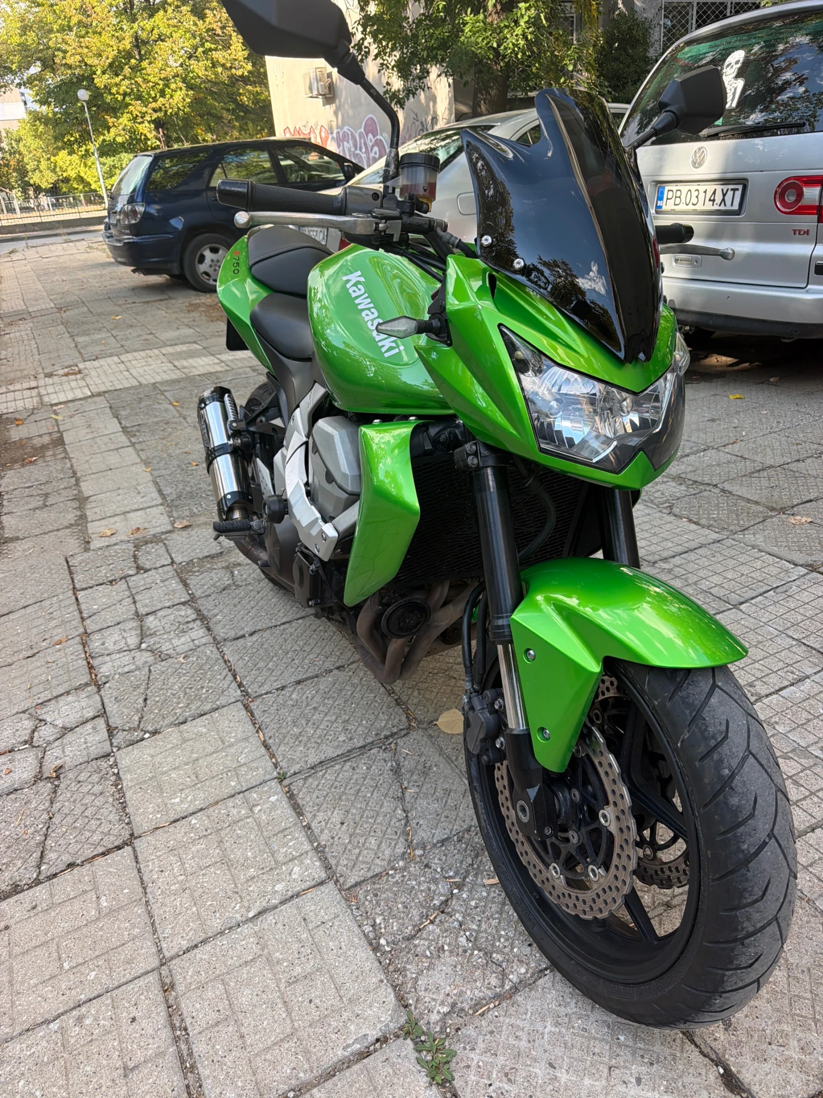 Kawasaki Z 750, снимка 3 - Мотоциклети и мототехника - 56245389