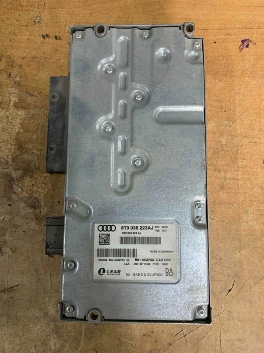 Усилвател AUDI A4 A5 Q5 2G Bang Olufsen 8T0035223AJ