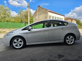 Toyota Prius 1.8HYBRID, снимка 3