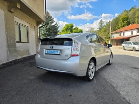Toyota Prius 1.8HYBRID, снимка 5