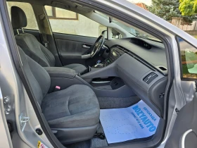 Toyota Prius 1.8HYBRID, снимка 8