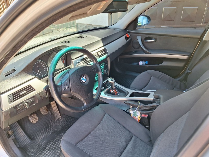 BMW 320, снимка 4 - Автомобили и джипове - 46310043