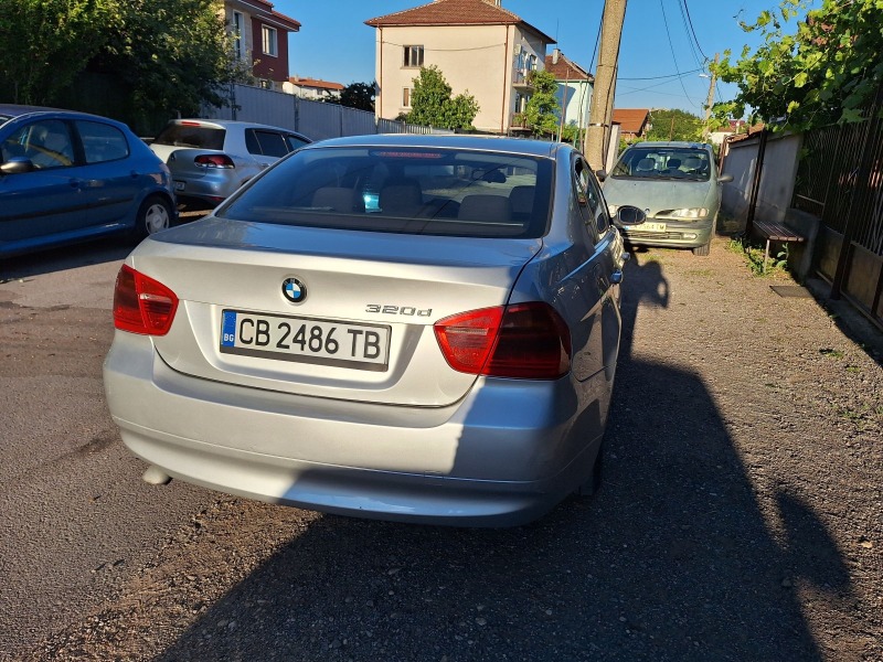 BMW 320, снимка 3 - Автомобили и джипове - 46310043