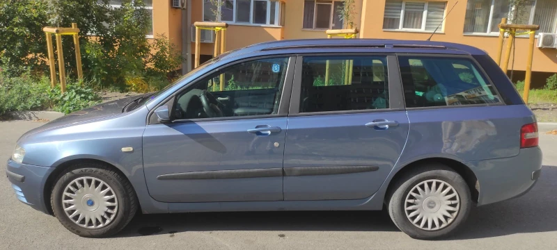 Fiat Stilo 1.9 JTD Dynamic, снимка 3 - Автомобили и джипове - 47960130