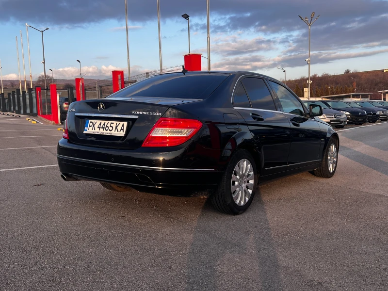 Mercedes-Benz C 200 Kompressor ГАЗОВА УРЕДБА Avantgarde Автоматик Нави, снимка 4 - Автомобили и джипове - 48914694