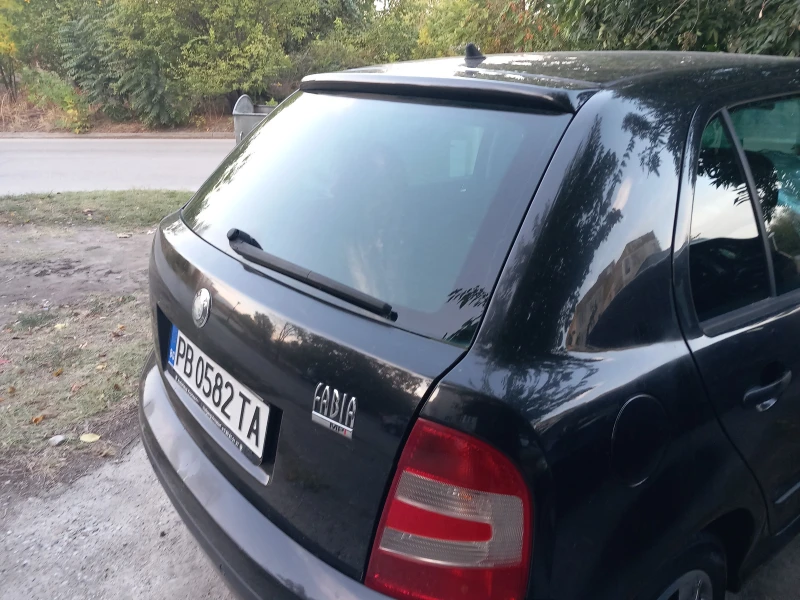Skoda Fabia, снимка 3 - Автомобили и джипове - 51975679