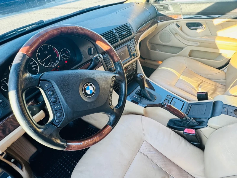 BMW 525, снимка 8 - Автомобили и джипове - 52280751
