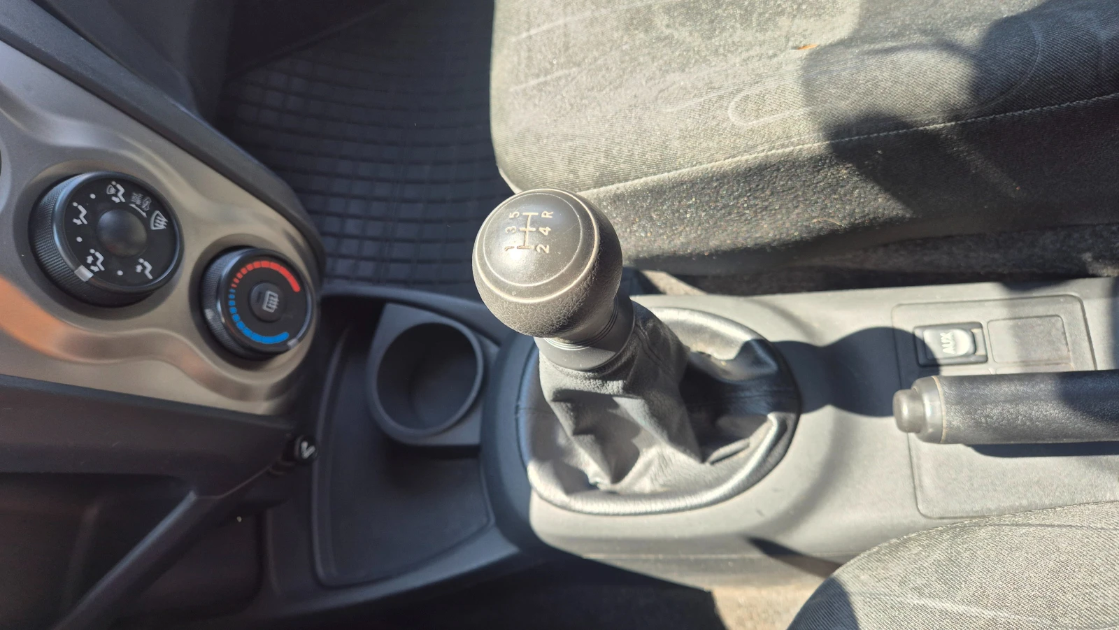 Toyota Yaris | Mobile.bg — изображение 13