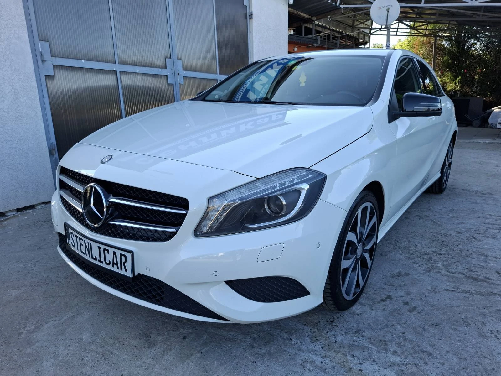 Mercedes-Benz A 180 Style-NAVI-LED-XENON - изображение 3