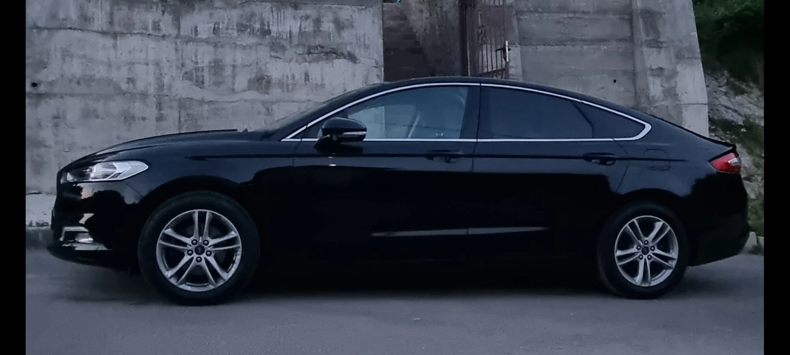 Ford Mondeo 1.5 EcoBoost (165 hp) - Реални 82 хил. км. ! - изображение 8