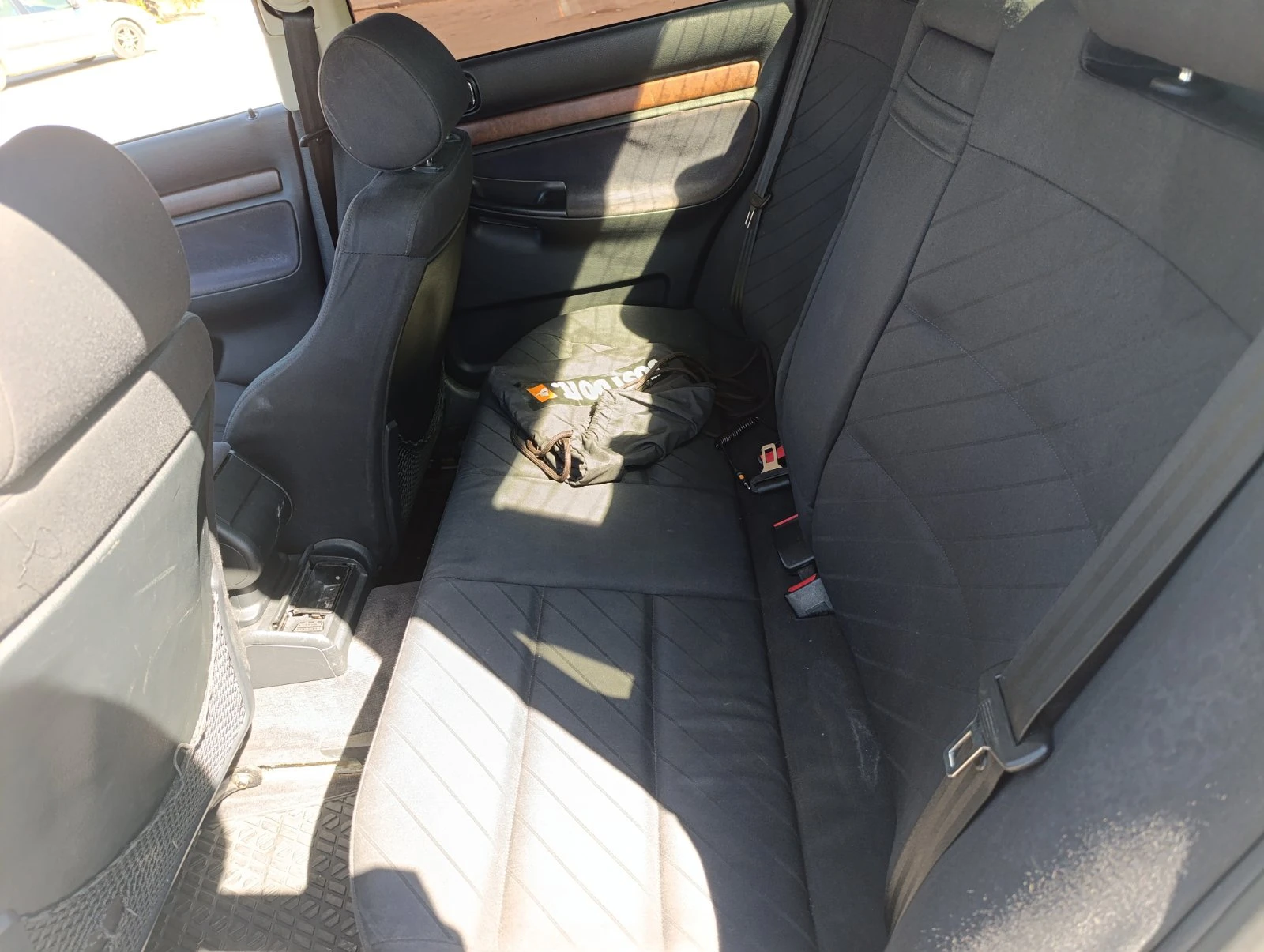 Audi A4 1.8т quattro - изображение 8