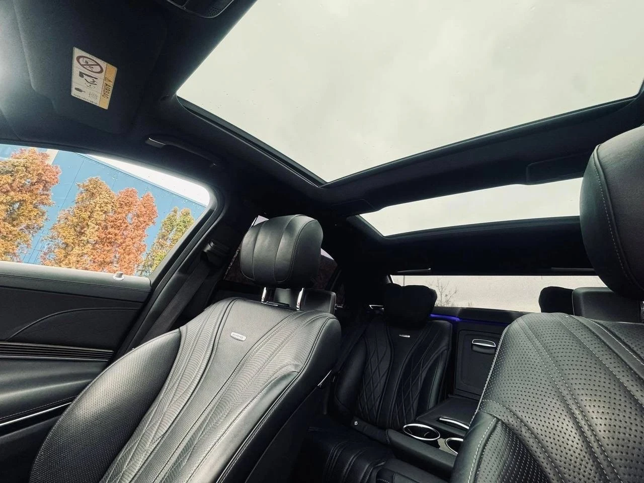 Mercedes-Benz S 63 AMG  - изображение 9